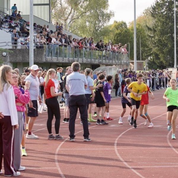 Die 4x 800-Staffel als stimmungsvoller Abschluss