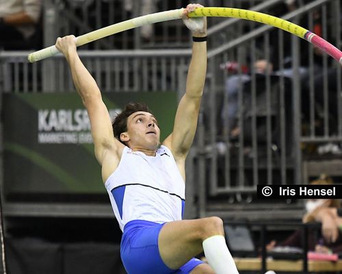 INIT INDOOR MEETING Karlsruhe: Sportliche Höchstleistungen aus Karlsruhe waren weltweit zu sehen