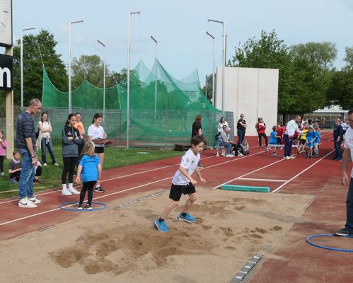 Sonniger Start in die Kinderliga