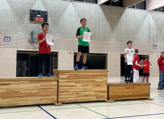 Bunte Siegerpodeste in Erbach